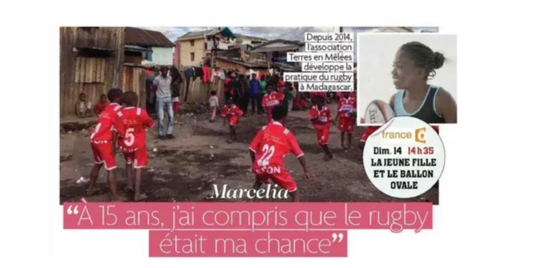 Article Télé Star sur la jeune fille et le ballon ovale